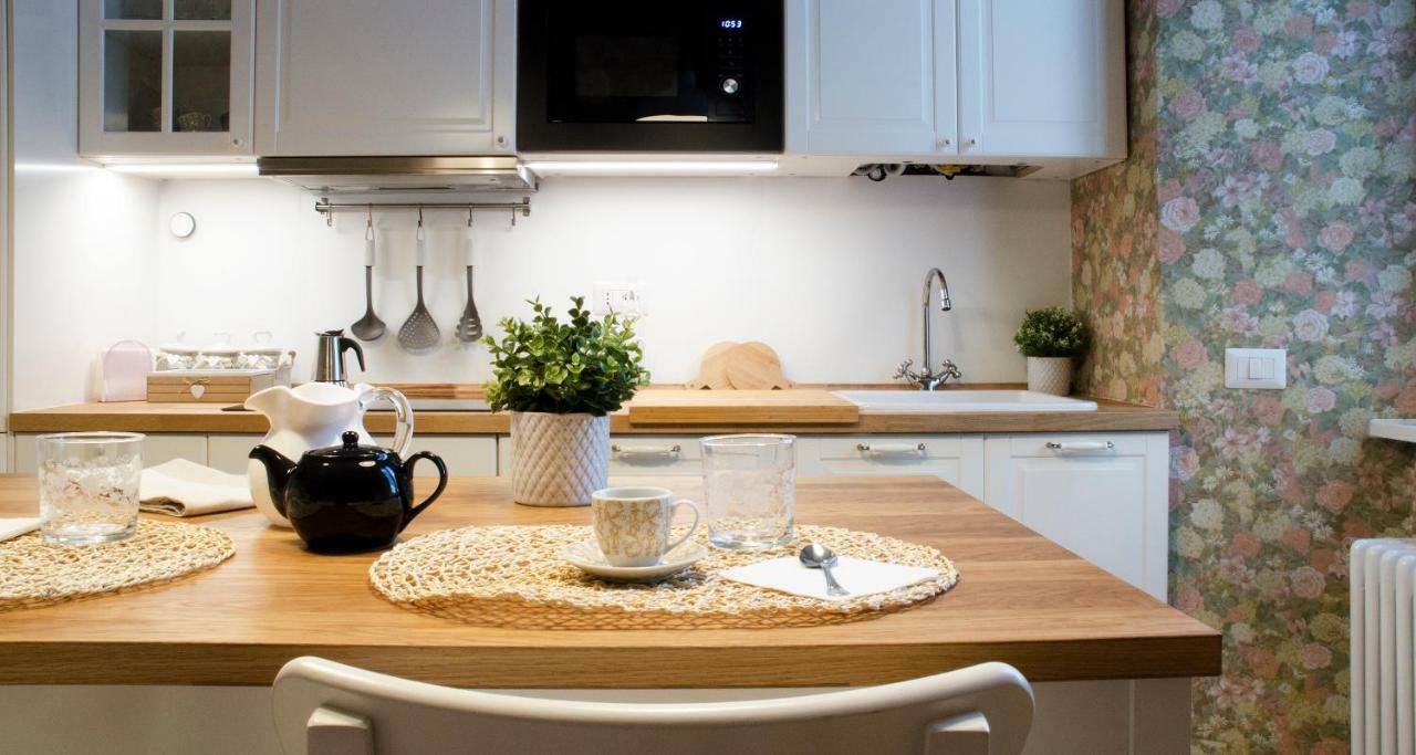 Appartement Flowers Joivy 25 *