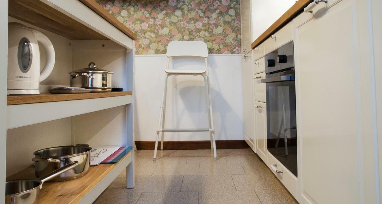 Appartement Flowers Joivy 25 *